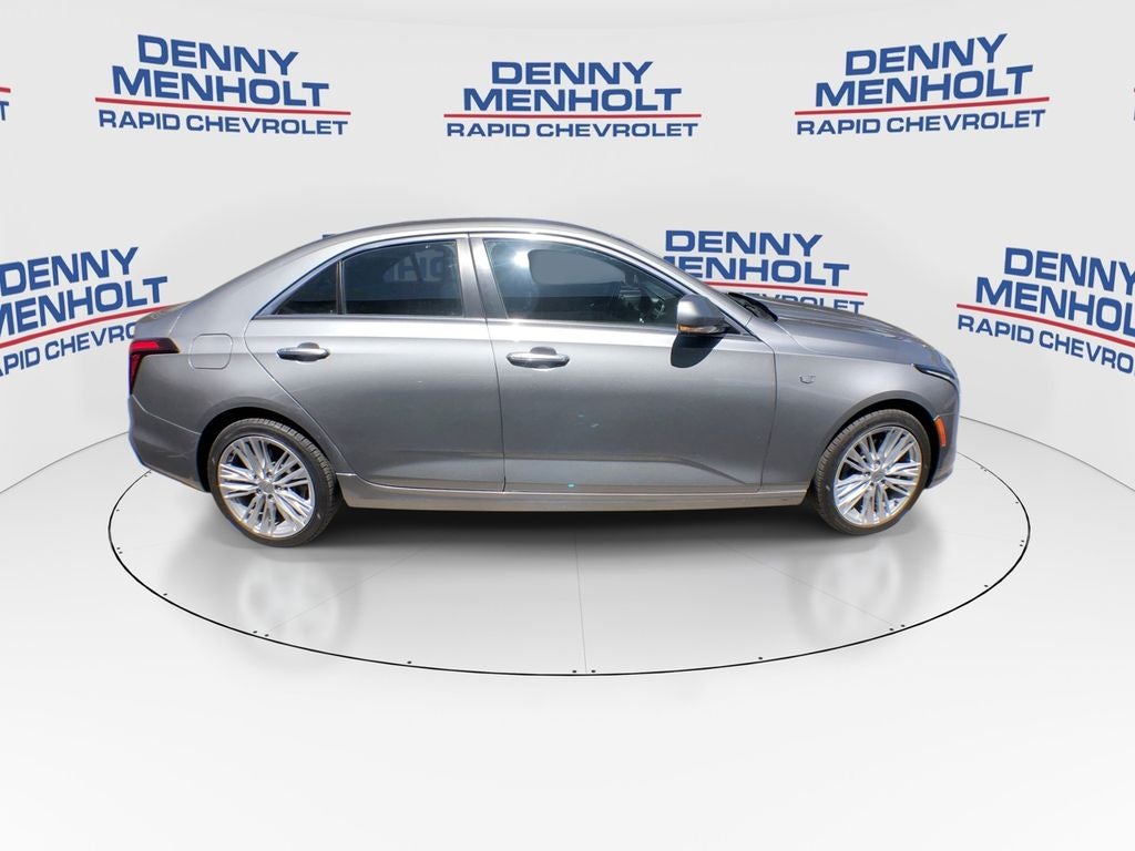 2023 Cadillac CT4 — detail view