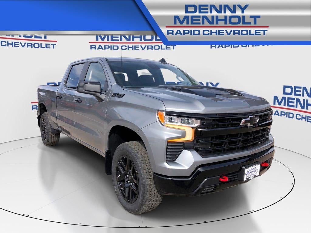 2026 Chevrolet Silverado 1500 LT Trail Boss in Sterling Gray Metallic — front three-quarter view