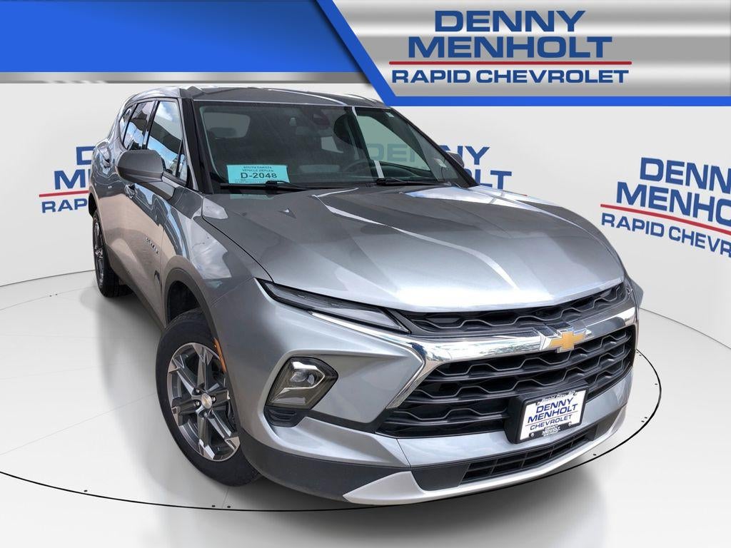 2025 Chevrolet Blazer 2LT in Sterling Gray Metallic — front three-quarter view