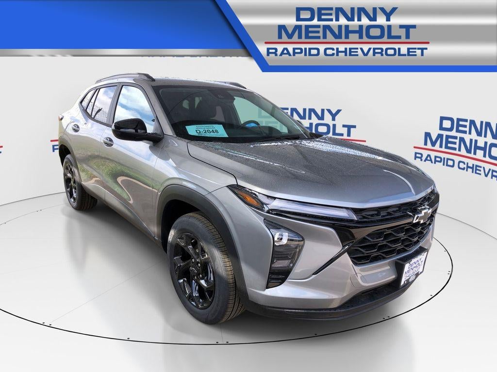 2026 Chevrolet Trax LT in Sterling Gray Metallic — front three-quarter view