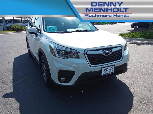 2021 Subaru Forester Premium CVT in Crystal White Pearl — front three-quarter view