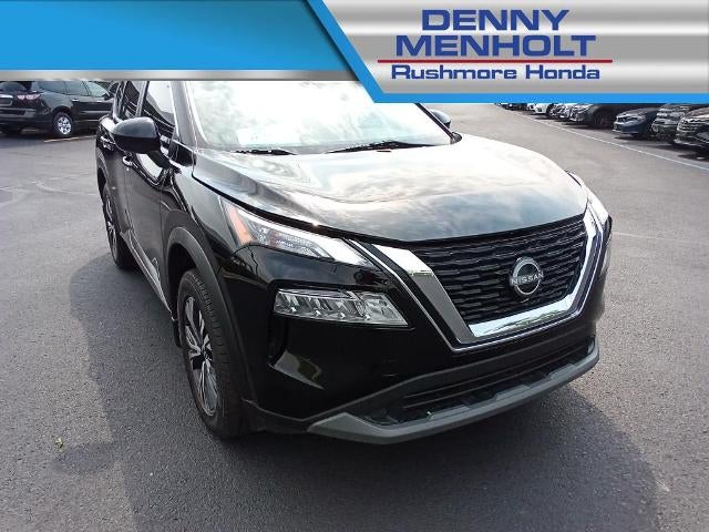 2023 Nissan Rogue AWD SV in Super Black — front three-quarter view