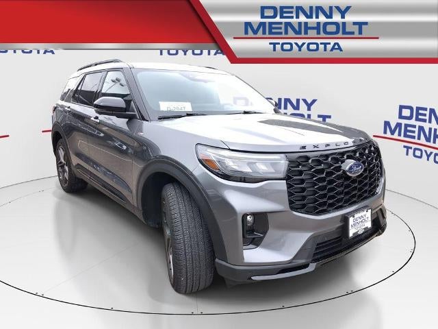 2025 Ford Explorer ST-Line 4WD in Carbonized Gray Metallic — front three-quarter view