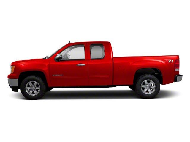 2013 GMC Sierra 1500 — rear three-quarter view