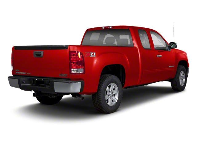 2013 GMC Sierra 1500 — interior view