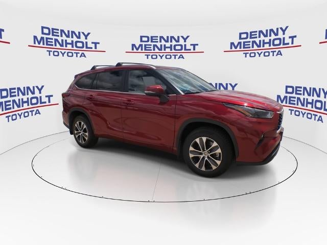 2023 Toyota Highlander — side profile view
